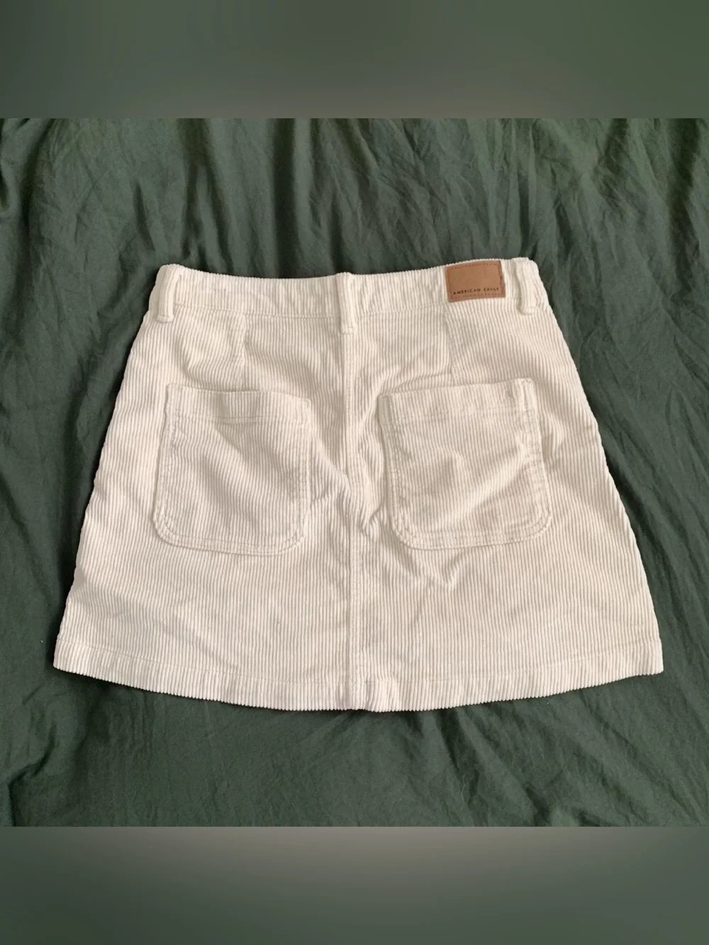 American Eagle Corduroy Skirt 97% Cotton